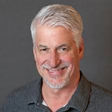 Ashley Kemnitz's Instagram, Twitter & Facebook