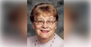 Donna Place's Instagram, Twitter & Facebook