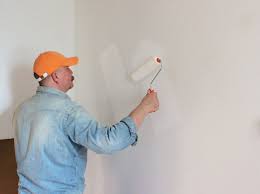 Demi menciptakan suasana interior rumah yang cantik dan nyaman, banyak orang memutuskan untuk memasang wallpaper dinding. 7 Langkah Mudah Untuk Memasang Wallpaper Sendiri