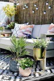 Plant stand 2021 new style modern design | adjustable indoor plant stand |mid century wood flower pot holder |fits 8 to 12 inch pots (plant stand only) (brown plant stand) 4.7 out of 5 stars 192 1 offer from $19.99 12 Of The Best Raised Plant Stands Swoon Worthy