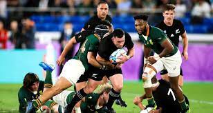 A la suite du premier match où le haka néozelandais a été sifflé en afrique du sud les all black ont reservé un accueil special aux spring box. Nouvelle Zelande Afrique Du Sud Les All Blacks Sortent Vainqueurs De Ce Choc