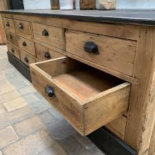 #cuisine #meuble_bas #mobilier #rangecasseroles #tiroir. Ancien Meuble Bas A Tiroirs