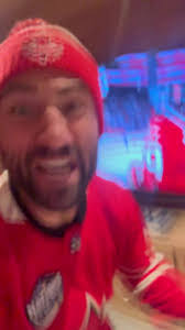 Rebecca Trotter's Instagram, Twitter & Facebook