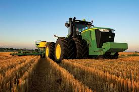 Make any job easy, even buying one. John Deere Tractor Models Visual Guide