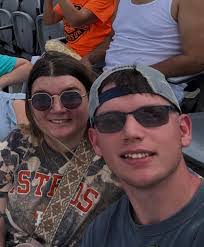 Daisy Bowers's Instagram, Twitter & Facebook