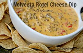 Great Simple Recipe Taste Delicious Having This Tonight With Our Super Bowl Party 1 Lb 16 Oz Velveeta Paste Rotel Cheese Dip Rotel Cheese Velveeta Rotel