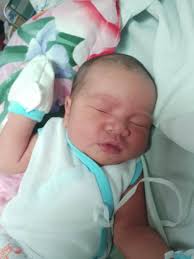 bagay na hawak ni ineng