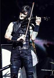 Black veil brides y fit for rivals. Pin By Charlin Gomez On Jinxx In 2020 Black Viel Brides Black Veil Brides Andy Black Veil Brides