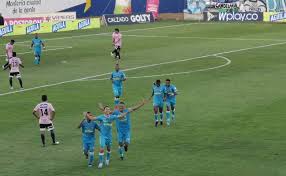 Estos dos equipos son los que más títulos tienen de entre los cuatro semifinalistas, pero cada uno llega con algunas bajas y retos importantes a esta instancia. Memes Por La Goleada Que Jaguares Le Propino A Millonarios