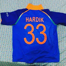 Ms dhoni was seen giving his csk's number 7 jersey to hardik and krunal pandya after his. 692 Likes 6 Comments Pandya Brothers Thepandyabrothers On Instagram Most Valuable Player 5 Mumbai Indians Cricket Team Heat Fan