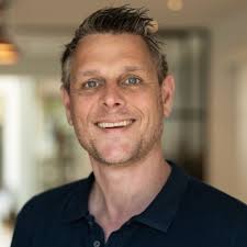 Custom sound system for a client who requests something powerful in a car  without space?