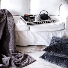 Kissen Kissenhullen Dekokissen Sofakissen Wohndeko Online Kaufen Schwarze Decke Sofakissen Sofa Decke