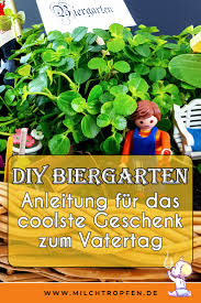 Auch mit den kleinsten könnt ihr süße vatertagsgeschenke basteln. á… Diy Biergarten Anleitung Fur Vatertagsgeschenk