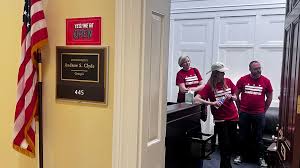 At Rep. Clyde's office, statehood advocates say 'hands off DC'
