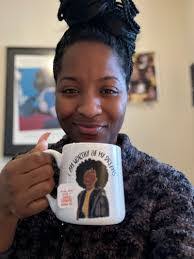 Amy Frayne's Instagram, Twitter & Facebook