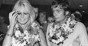 Brigitte Bardot Scheurde S Nachts Op Brommer Door Kasteel In Nederland Celebrities Hln Be