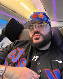 Camino a trabajar 🍎💈