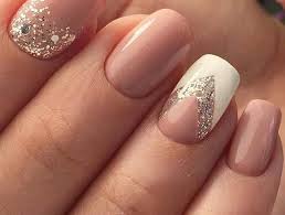 1001 Ideen Zur Perfekten Manikure Mit Gelnagel Glitzer Susse Nagel Trendige Nagel Pinke Nagel