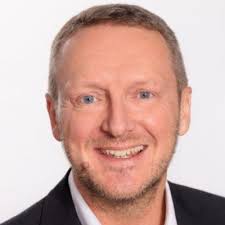 Today I delivered my first ever live webinar and over 200 people were in  attendance. Just over a year ago, the thought of interviewing individuals  for our pre recorded podcast filled me