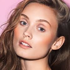 Sabrina Weller's Instagram, Twitter & Facebook