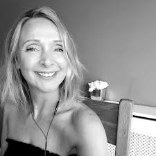 Let's welcome our new members: Mary Morrisson, Tabitha Beaven, Mel  Lawrence, Art by Alina Luchianov Please do introduce yourself to the group  and let us know what helps you nurture your own