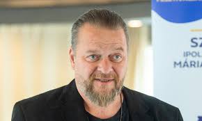 Attila Nyerges: Ich möchte nicht auf einer Bühne stehen, auf der Ferenc  Gyurcsány auftritt