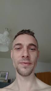 Andrew Tank Reacting to Bottom G