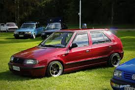 Své fotky nám posílejte do zpráv. Skoda Felicia Skoda Skoda Favorit Car Tuning