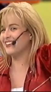 ✨ No dia 16 de setembro de 1996, Angélica fazia sua aguardada estreia na  Rede Globo com o icônico ANGEL MIX! 💫, O programa marcou gerações e  triplicou a audiência matinal da emissora, chegando aos ...