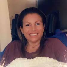 Shelly Belcher's Instagram, Twitter & Facebook