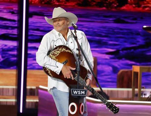 Huyền thoại nhạc đồng quê Alan Jackson hé lộ cuộc chiến bệnh tật suốt 15 năm - Tạp chí SaoStar