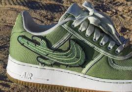 Pin Auf Sneaker Shoes