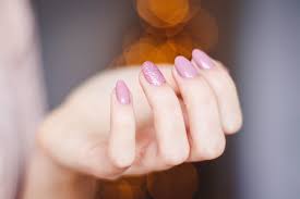 Paznokcie Na 15 Sposobow Pomysly Na Wiosenny Manicure Jaki
