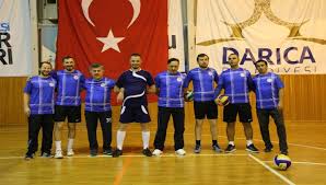 Süreyya yalçın servetinden sonra estetiksiz haliyle gündem oldu. Darica Itfaiye Kupa Atesini Sondurdu Yedincigun Haber