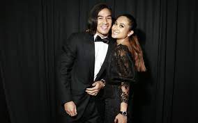 Learn details about nadia nasimuddin net worth, biography, age, height, wiki. Couple Spotlight Affectionate Moments Of Modern Day Soulmates Nadia Nasimuddin Hamzah Alang Azman Tatler Malaysia