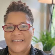 Let's all welcome one of our newest associates Howard Veal to the KWPS  fam!! Howard we are SO excited to be in business with you and see where  Keller Williams takes you!