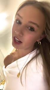 Amelia Spence's Instagram, Twitter & Facebook