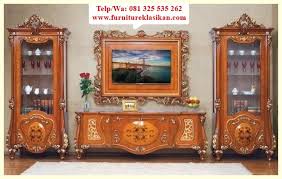Desain Bufet Tv Modern Paling Populer Deskripsi Set Bufet Tv Jati Ukir Hias Mewah Spesifikasi Bufet Tv Ukir Duco Pajangan Modern Trend L Klasik Mebel Ukiran