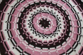 A gift from jonathan to all our tiktok cardigan fans: Ravelry Round Jacob S Ladder Blanket For Babies Pattern By Maxine Gonser