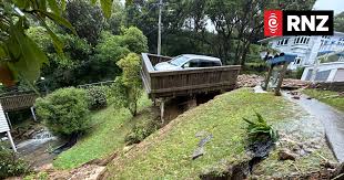 State of emergency in Wellington as flash flooding worsens