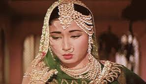 Meena Kumari In Pakeezah Singing Thade Rahiyo Hair Accessories Hair Timeless Beauty