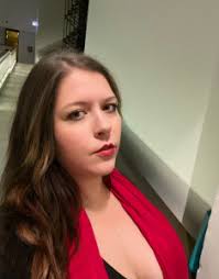 Betty Devoe's Instagram, Twitter & Facebook