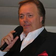 Stream Singer Rich Wilson music