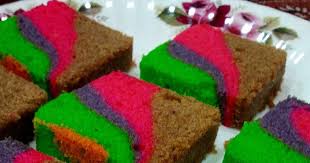Kek marble biasanya dibuat daripada campuran kek vanila dan cokelat, di mana sebahagian besar keknya terdiri daripada adunan vanila, dengan jaluran cokelat. Resepi Kek Karamel Kukus Mat Gebu Pawtaste Com