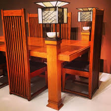 The Robie House Is A Beautiful Example Of Frank Lloyd Wright S Legacy Descript Frank Lloyd Wright Furniture Frank Lloyd Wright Style Frank Lloyd Wright Design