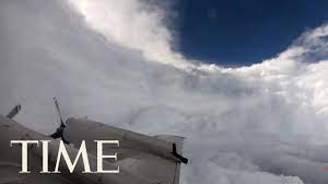 Here S What It Looks Like To Fly Directly Into The Eye Of Hurricane Florence Time Youtube