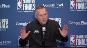 Mike Malone throws a little shade at Anthony Davis' defense