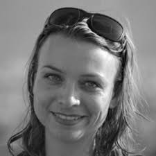 Daniela Hendricks (@Doriana007)