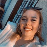 Lisa Dupre's Instagram, Twitter & Facebook