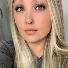 Laura Cauley (lauracauleyy)